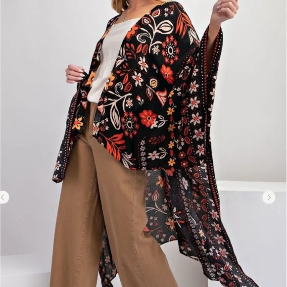 Easel Black Floral Cape - Picture 3 of 6